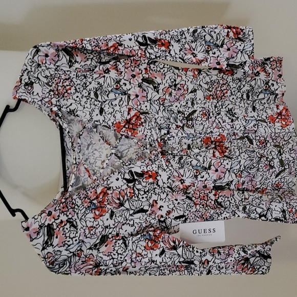 Top - Picture 3 of 6